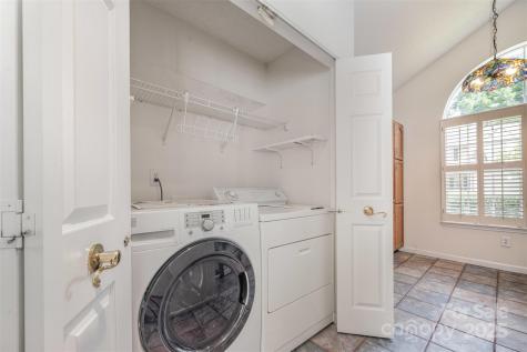 5884 Prescott Court Charlotte NC 28269