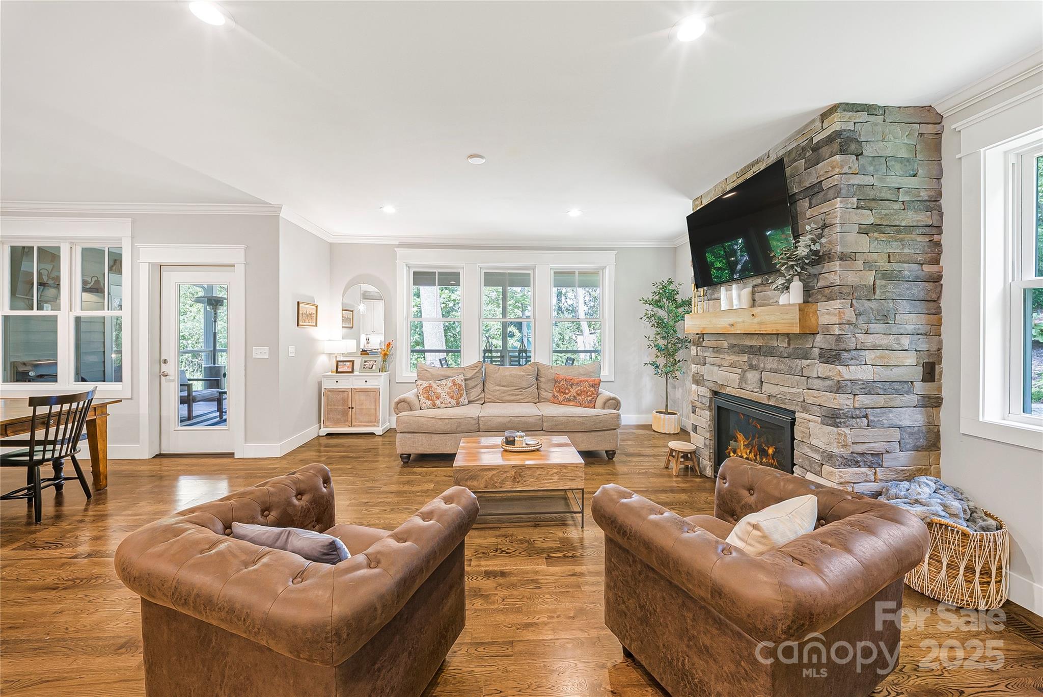 Mills River NC, 218 Barnrock Drive