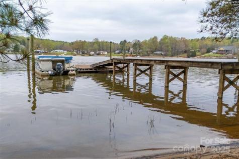 2342 Beaver Creek Road Camden SC 29020