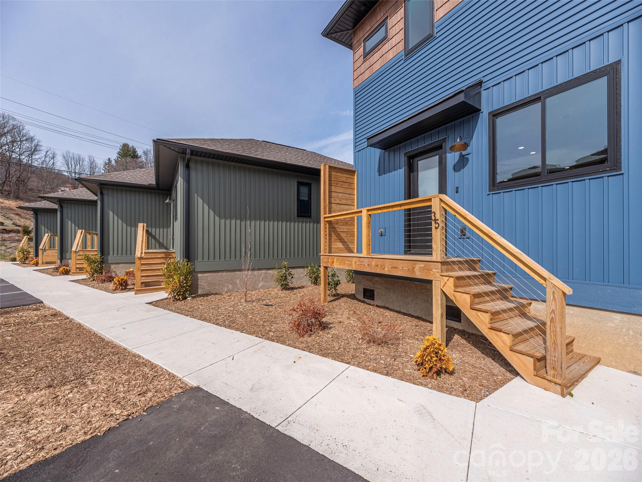 35 Leap Frog Park Waynesville NC 28786