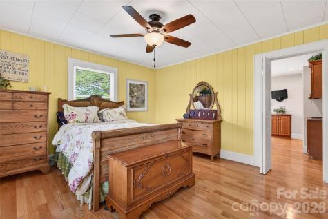 6560 Sherrills Ford Road Catawba NC 28609