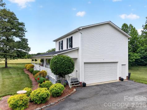 6560 Sherrills Ford Road Catawba NC 28609