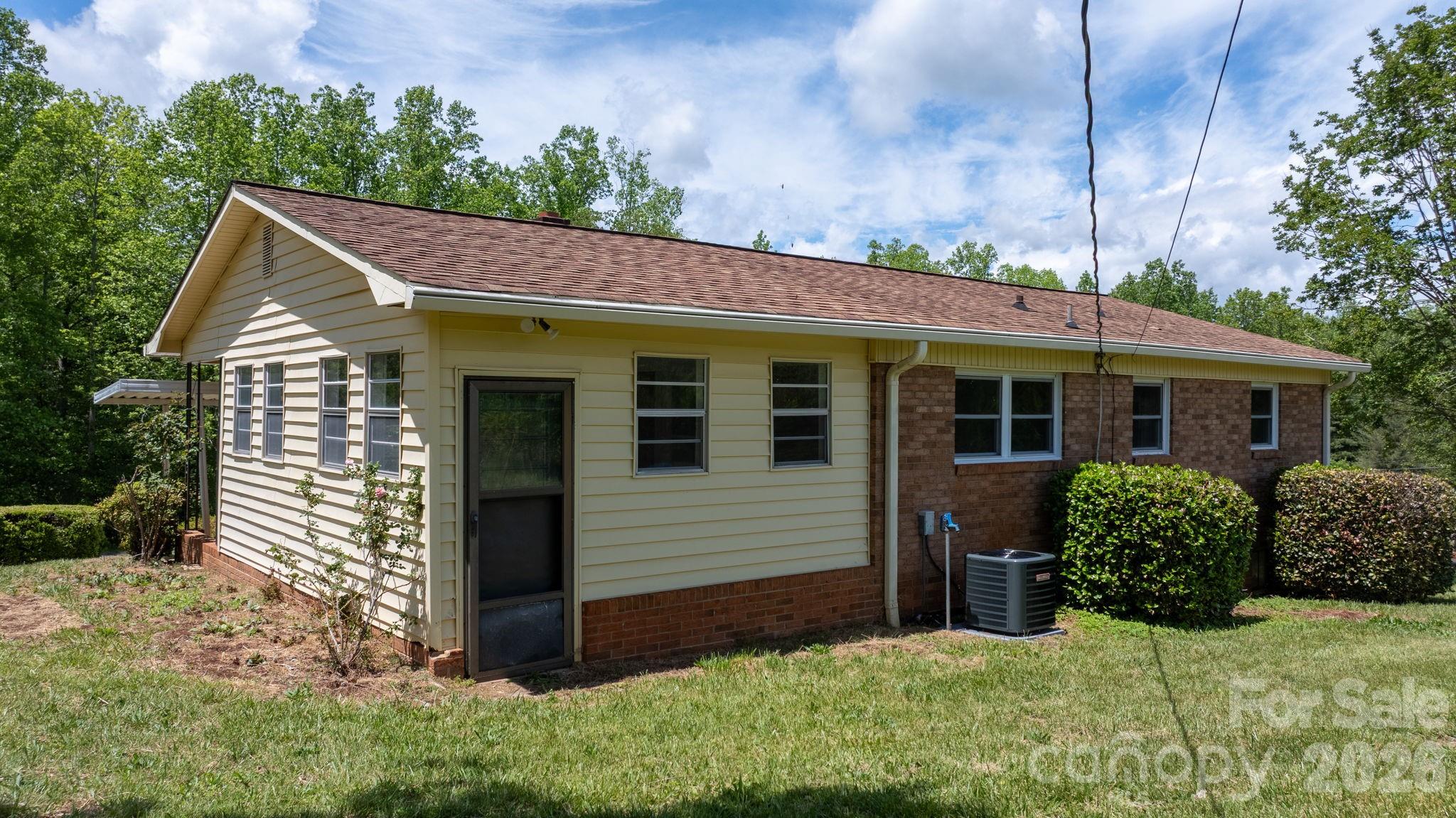 1852 Skyland Drive Morganton NC 28655