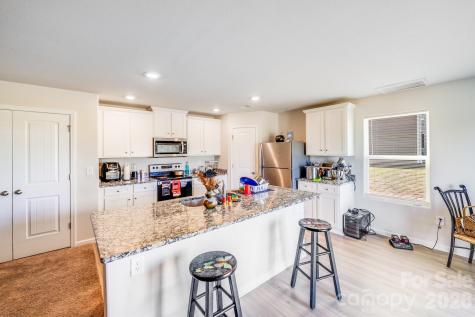 611 Maddox Drive Shelby NC 28152