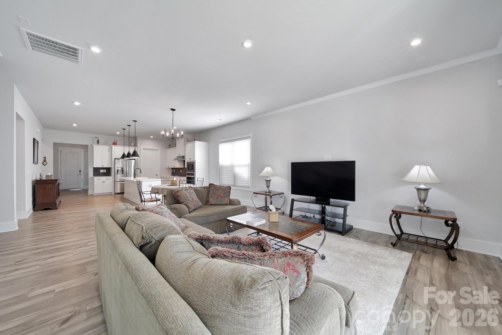 8021 Brookbank Drive Charlotte NC 28269