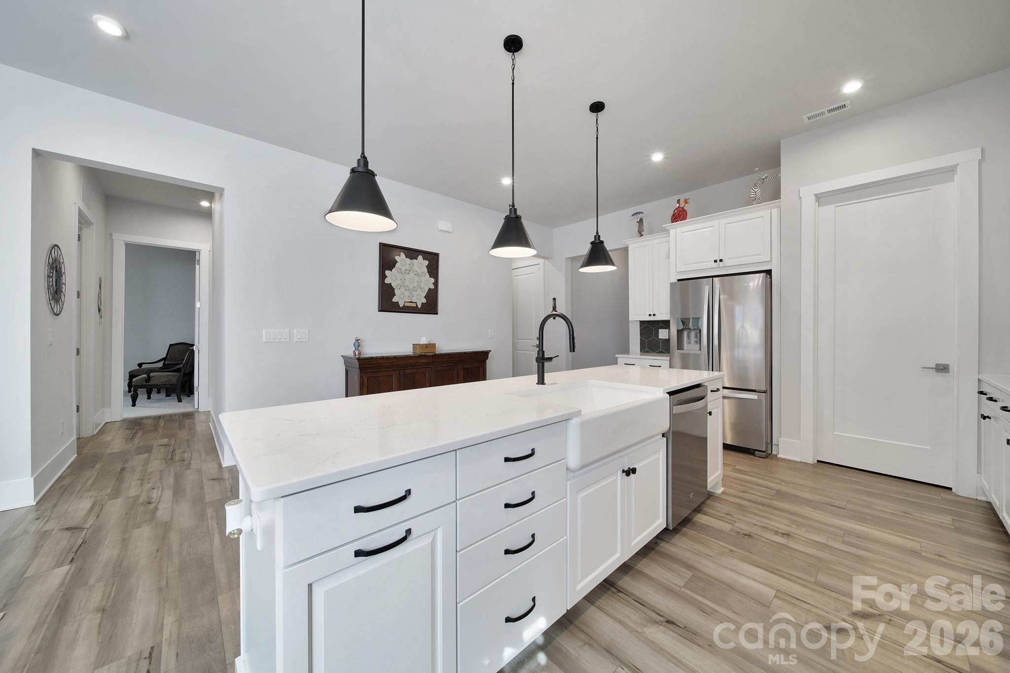 8021 Brookbank Drive Charlotte NC 28269