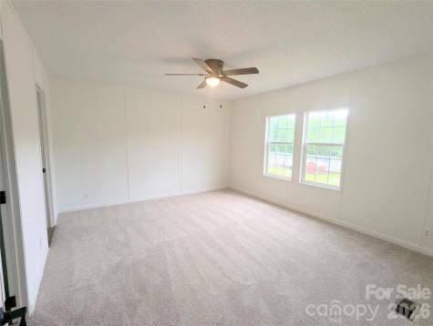 2032 Rocky Creek Lane Dallas NC 28034