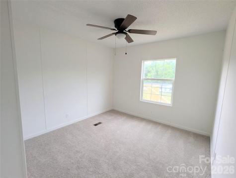 2032 Rocky Creek Lane Dallas NC 28034