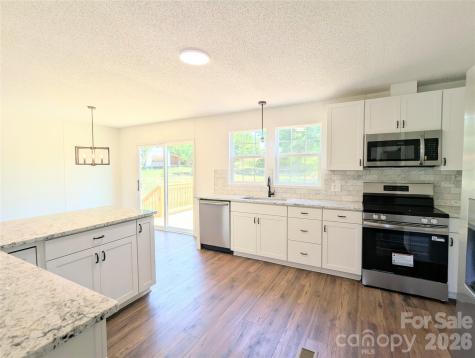 2032 Rocky Creek Lane Dallas NC 28034
