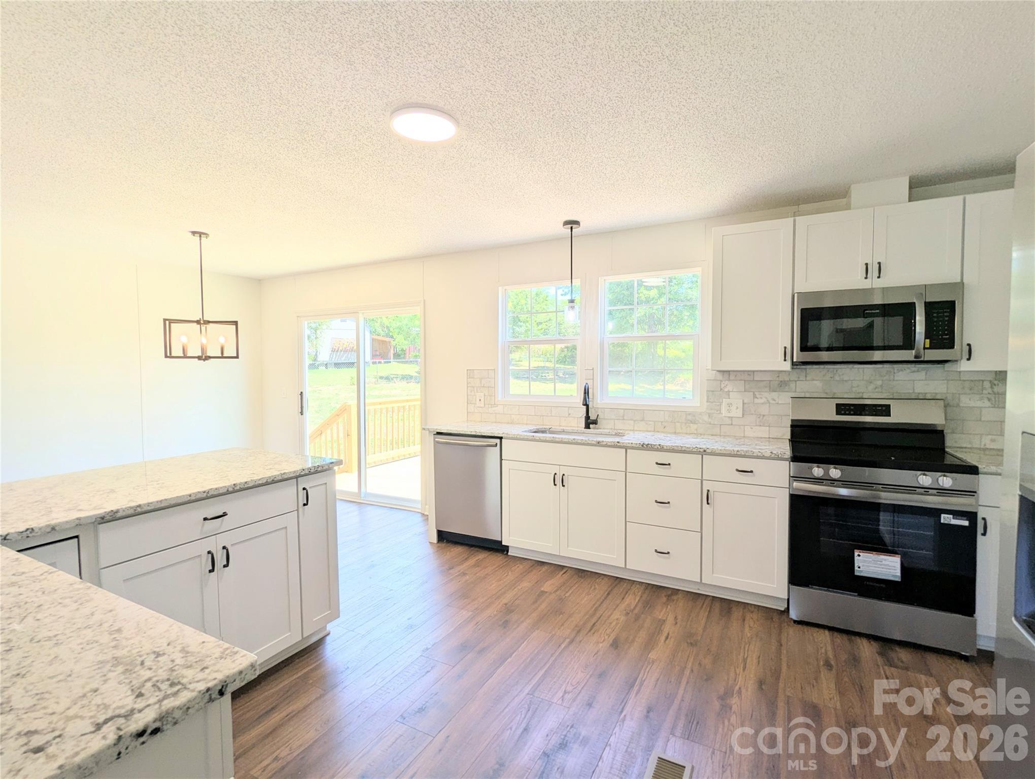 2032 Rocky Creek Lane Dallas NC 28034
