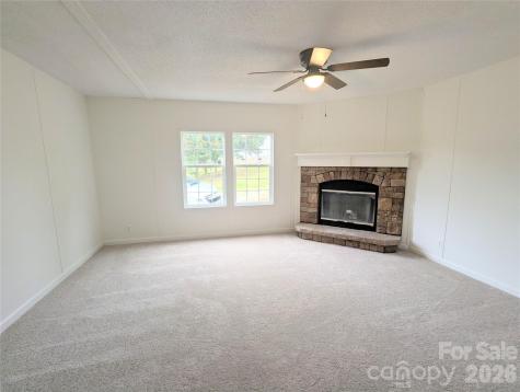 2032 Rocky Creek Lane Dallas NC 28034