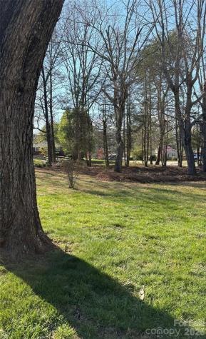 1820 Connelly Springs Road Lenoir NC 28645