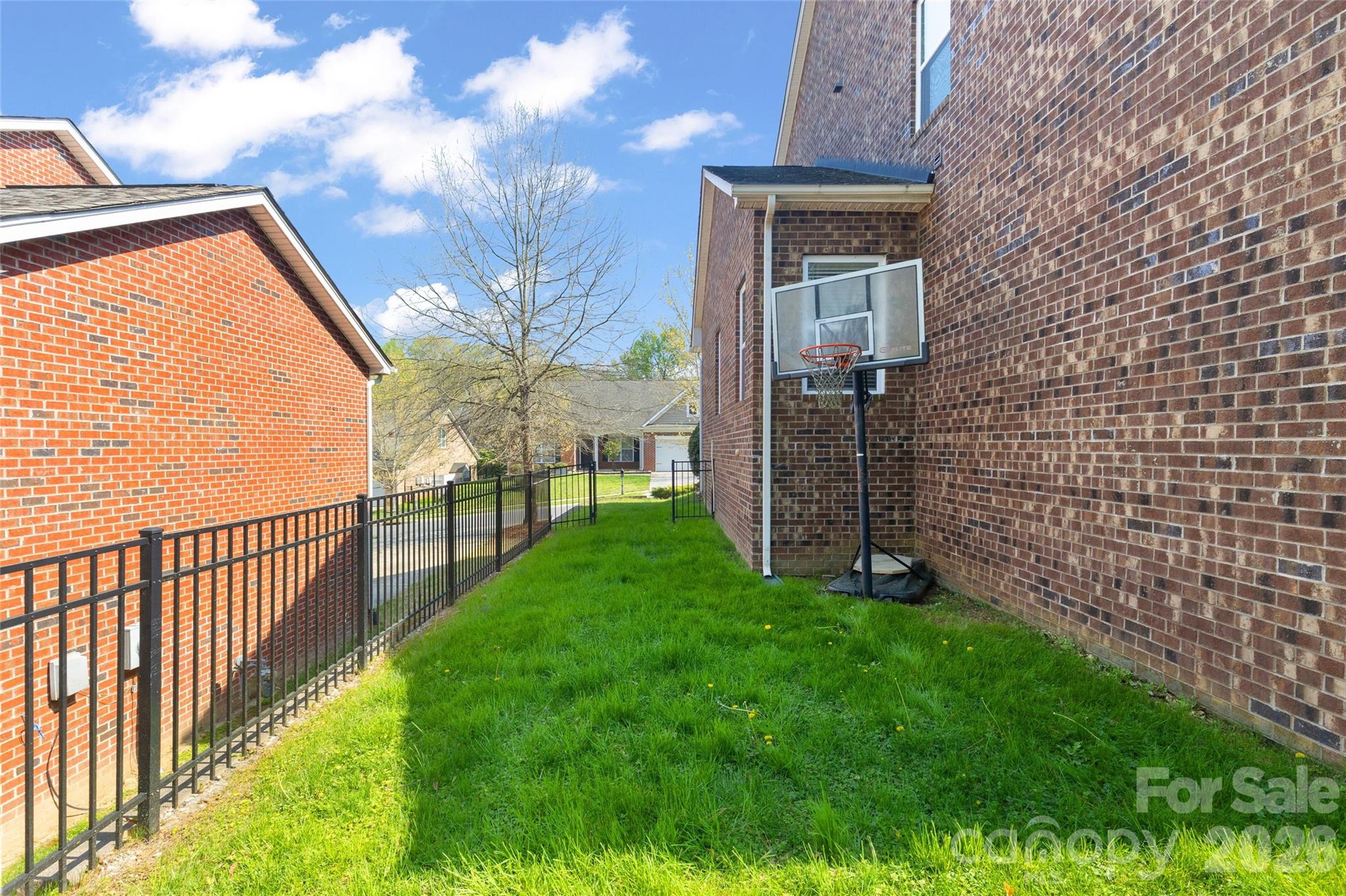 7921 Rolling Creek Court Charlotte NC 28270