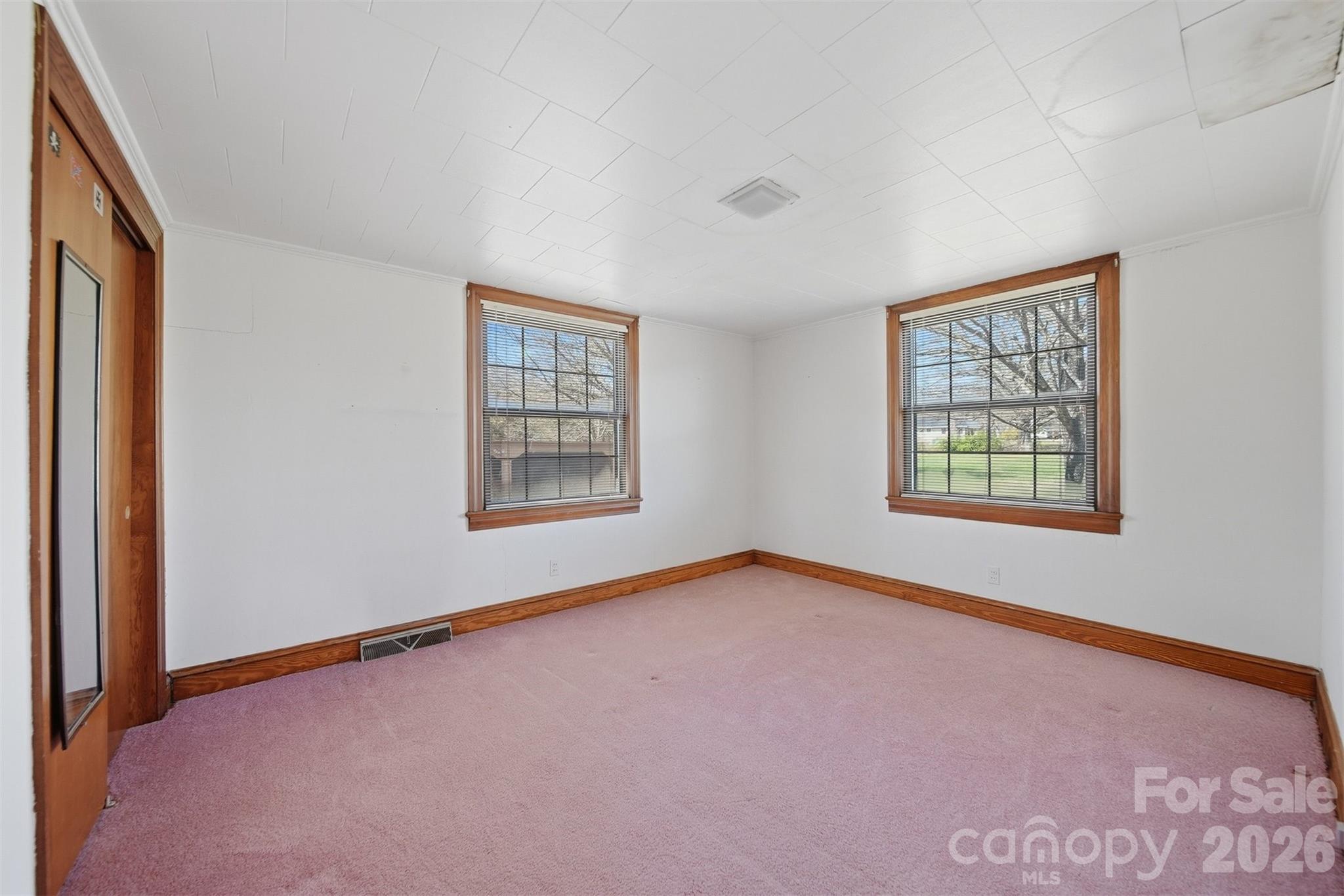 2421 35th Street Court NE Hickory NC 28601