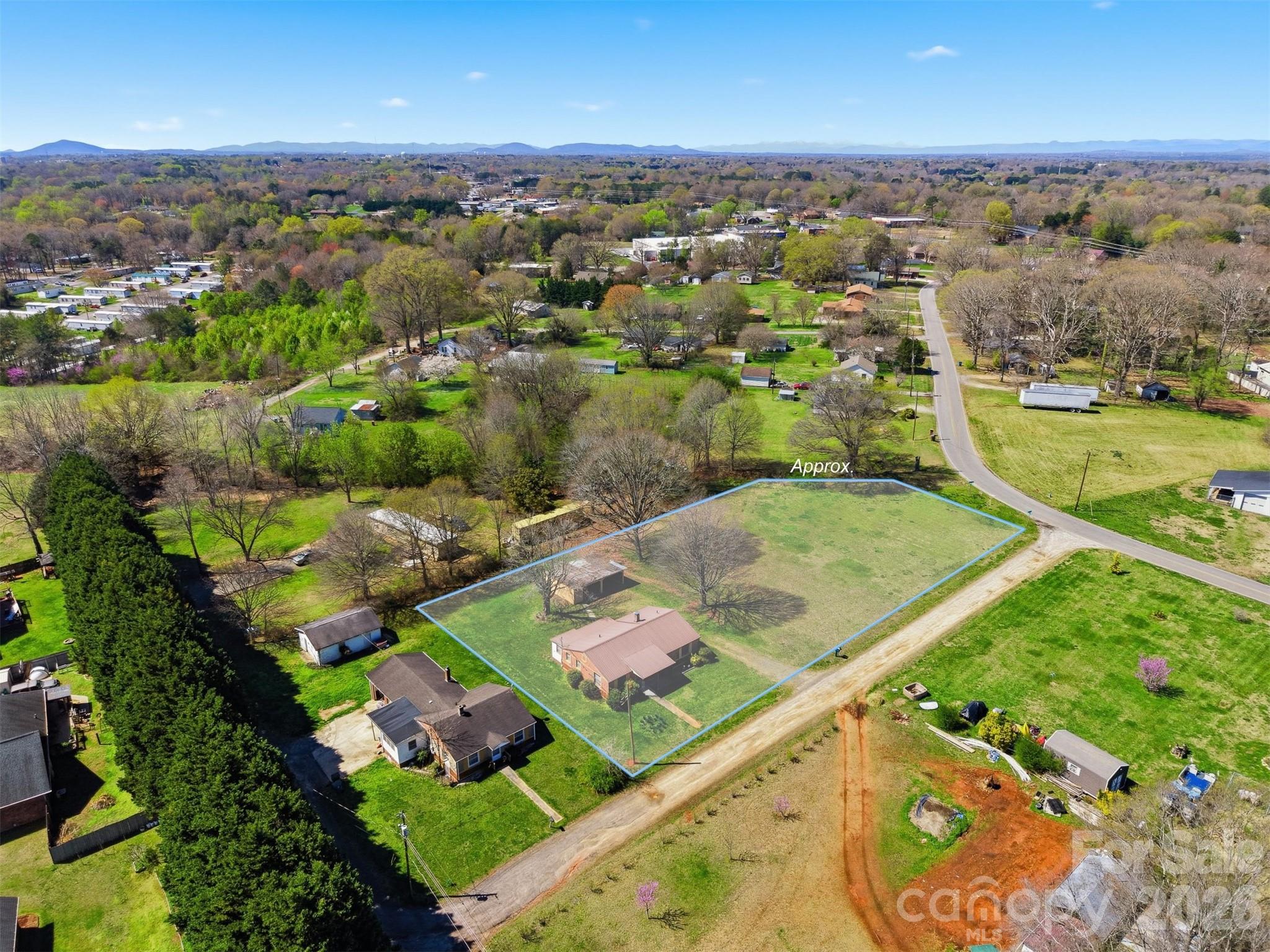 2421 35th Street Court NE Hickory NC 28601