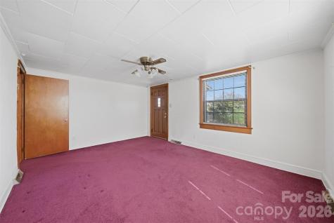 2421 35th Street Court NE Hickory NC 28601