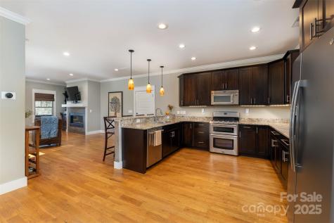 71 Mclain Street Asheville NC 28803