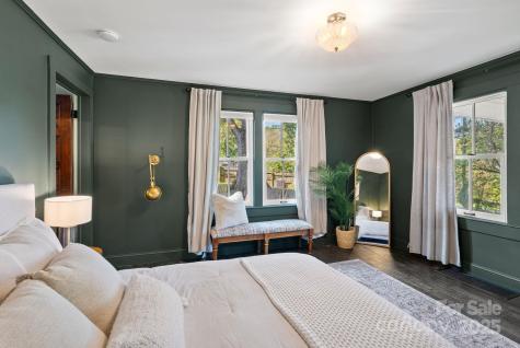 31 Massey Road Asheville NC 28804