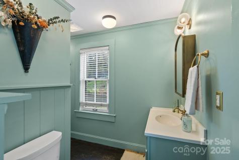 31 Massey Road Asheville NC 28804