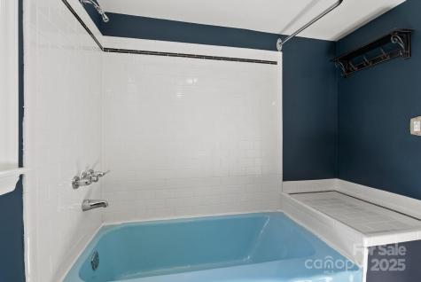 31 Massey Road Asheville NC 28804