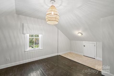 31 Massey Road Asheville NC 28804