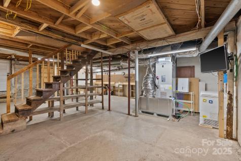 31 Massey Road Asheville NC 28804