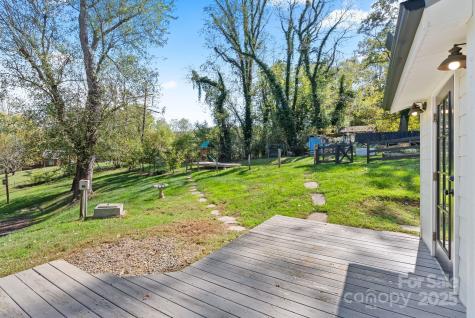 31 Massey Road Asheville NC 28804