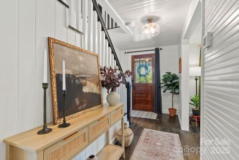 31 Massey Road Asheville NC 28804