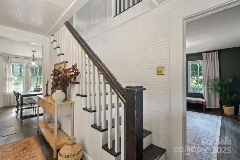 31 Massey Road Asheville NC 28804