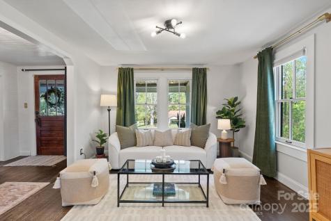 31 Massey Road Asheville NC 28804