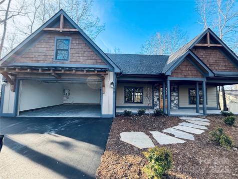 50 Udvawadulisi Court Brevard NC 28712