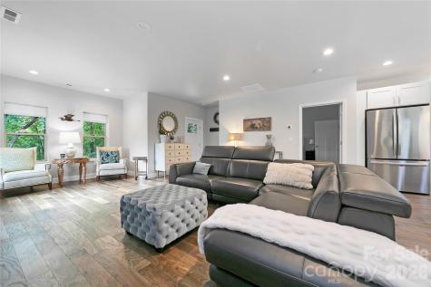 151 Unoga Court Brevard NC 28712