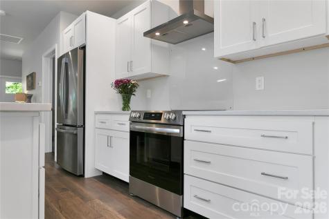 151 Unoga Court Brevard NC 28712