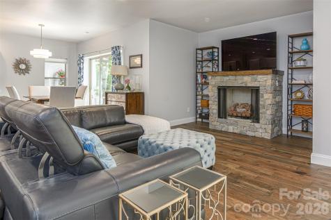 151 Unoga Court Brevard NC 28712