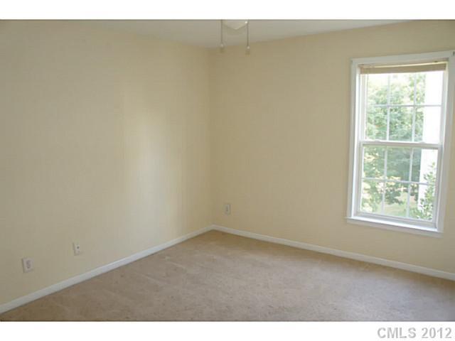 8008 Pelorus Lane Charlotte NC 28269
