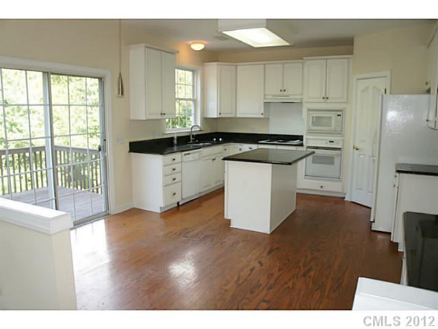 8008 Pelorus Lane Charlotte NC 28269