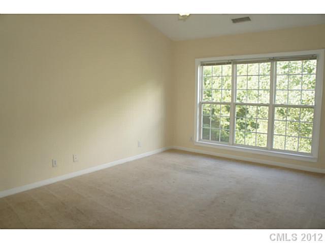 8008 Pelorus Lane Charlotte NC 28269