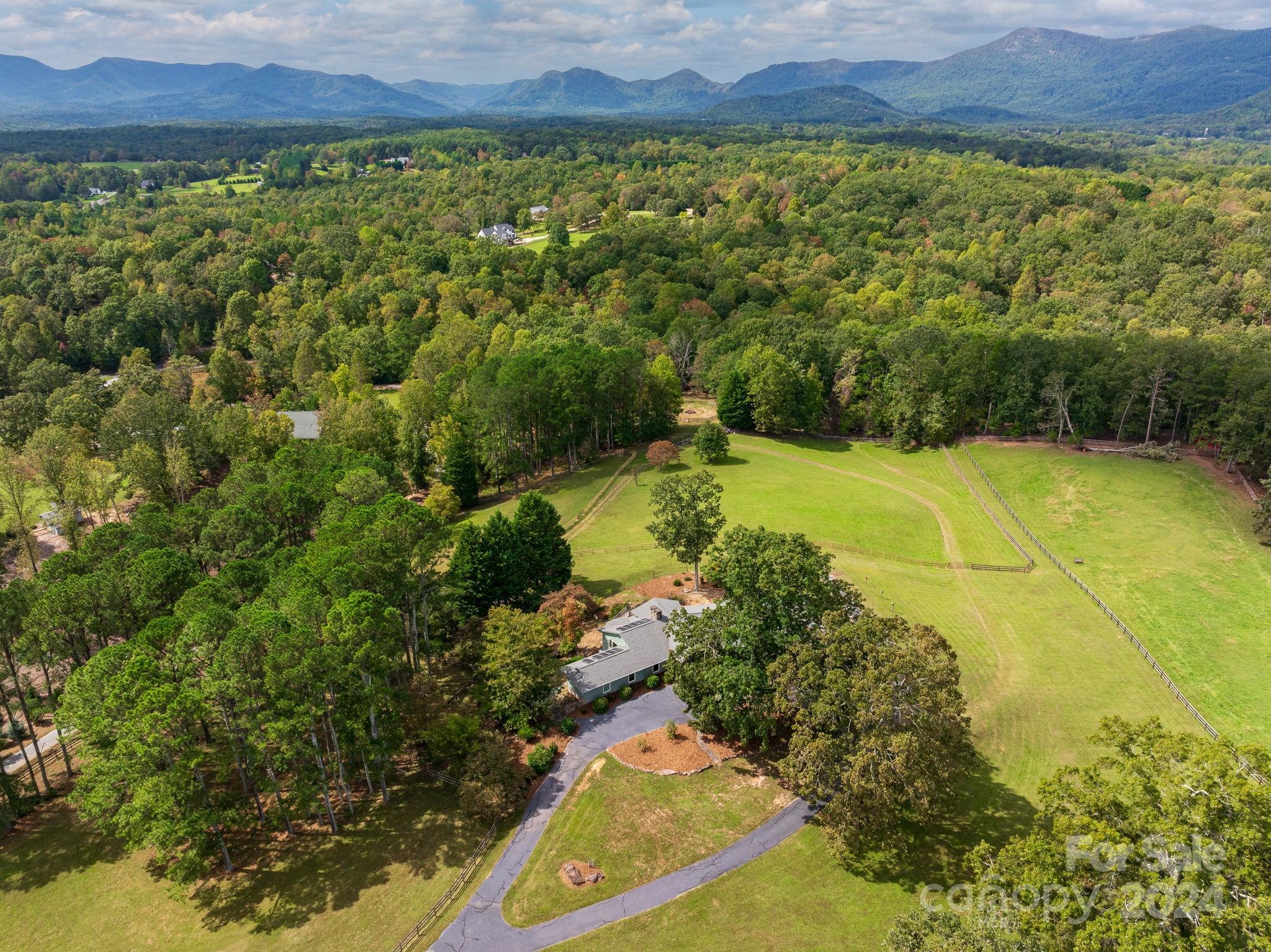 285 Blue Horse Lane Columbus NC 28782