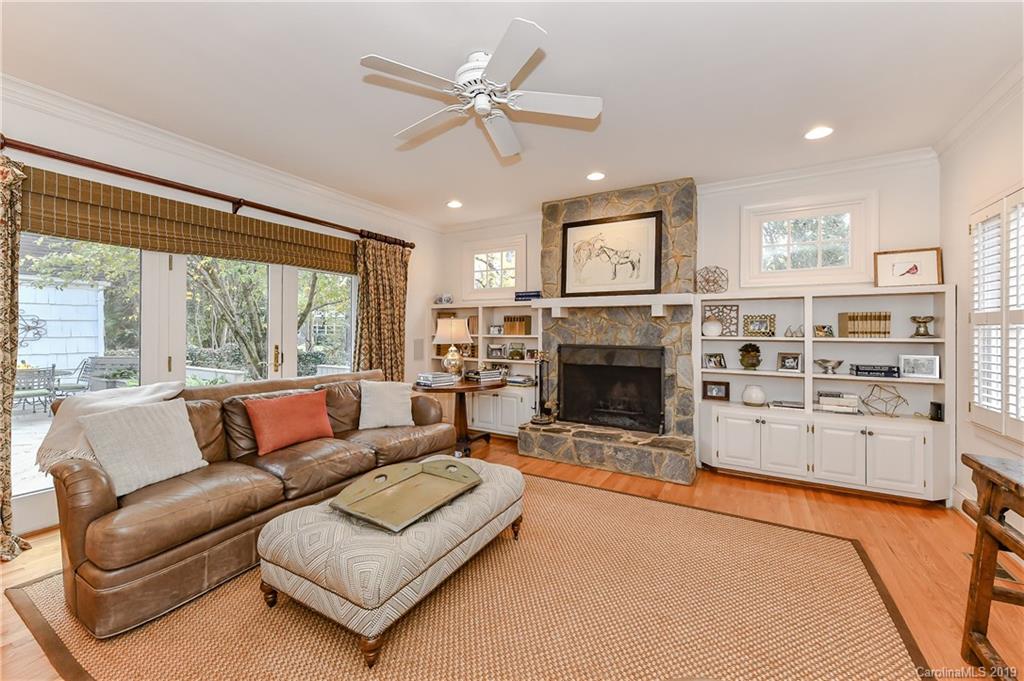 2001 Sharon Avenue Charlotte NC 28211