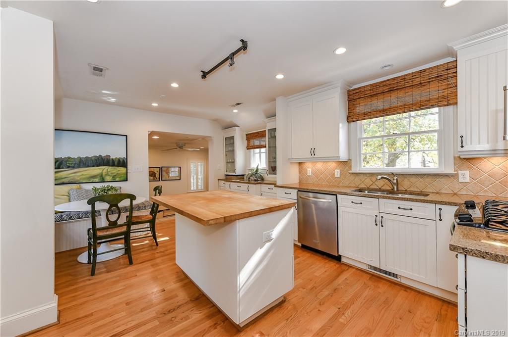 2001 Sharon Avenue Charlotte NC 28211