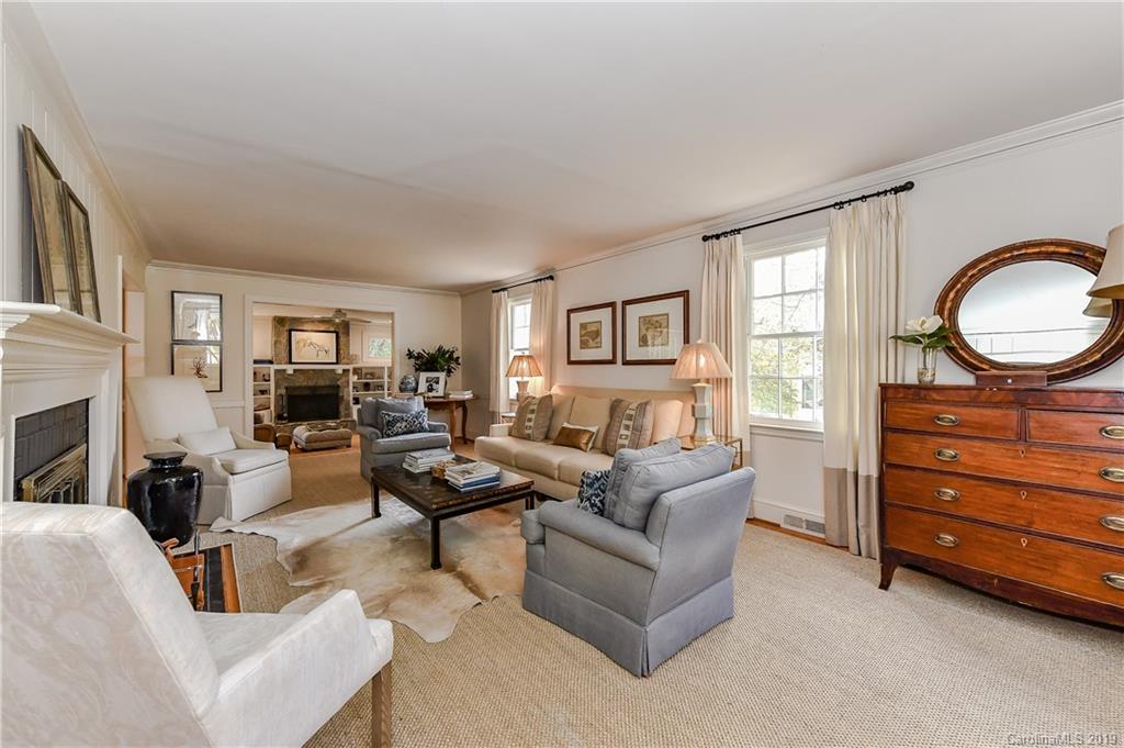 2001 Sharon Avenue Charlotte NC 28211