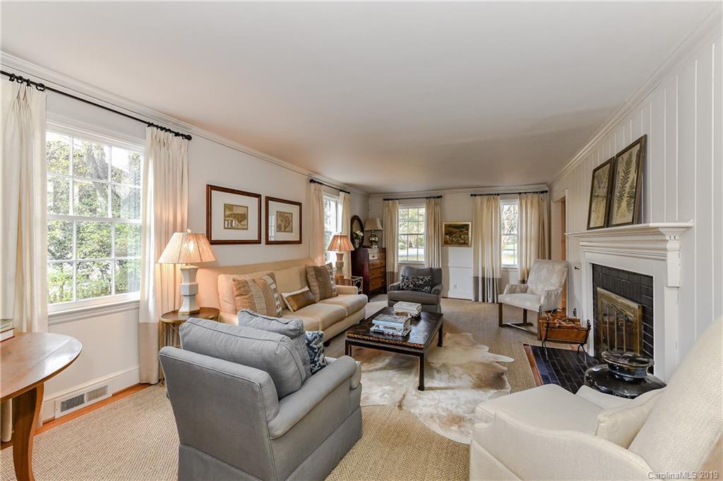 2001 Sharon Avenue Charlotte NC 28211