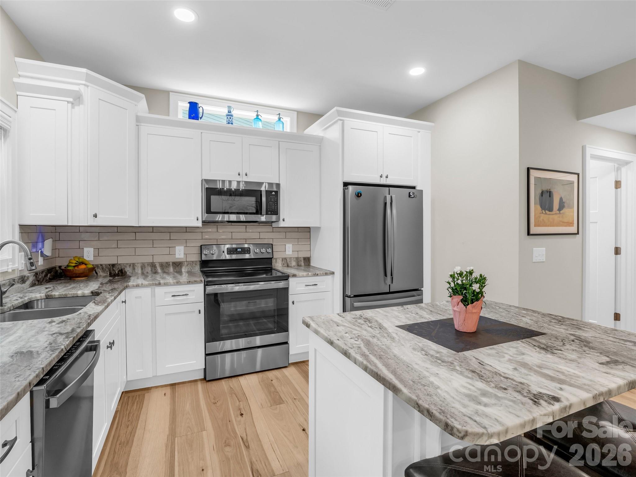 221 Millbrae Loop Hendersonville NC 28791