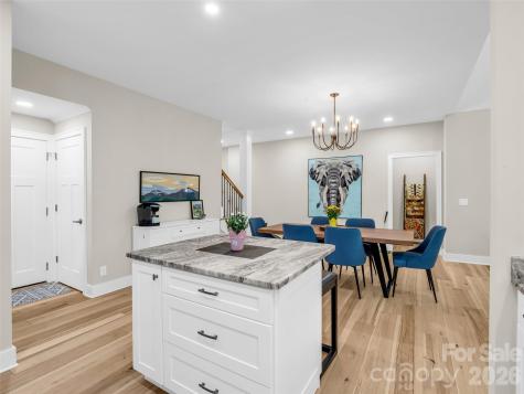 221 Millbrae Loop Hendersonville NC 28791