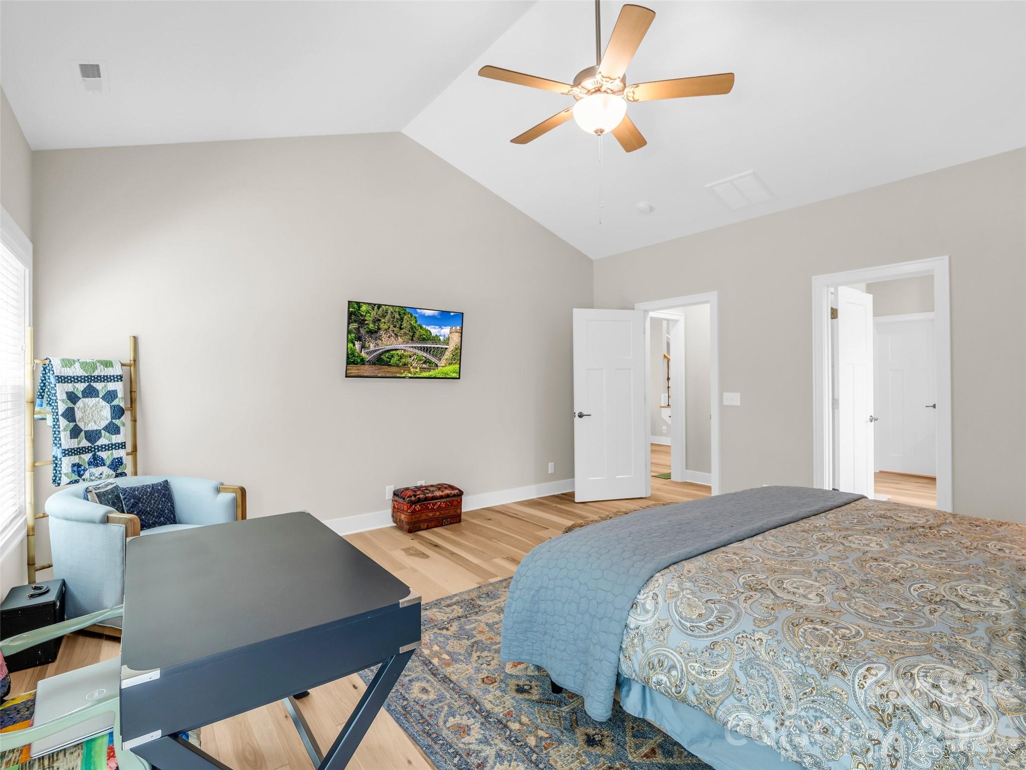 221 Millbrae Loop Hendersonville NC 28791