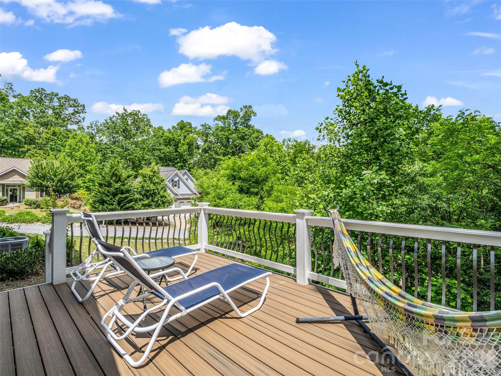 221 Millbrae Loop Hendersonville NC 28791