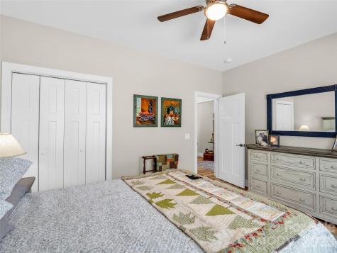 221 Millbrae Loop Hendersonville NC 28791