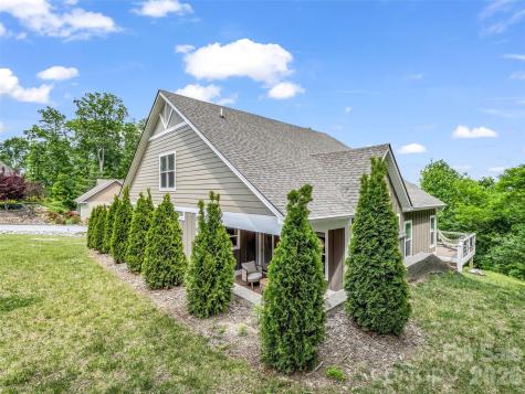 221 Millbrae Loop Hendersonville NC 28791