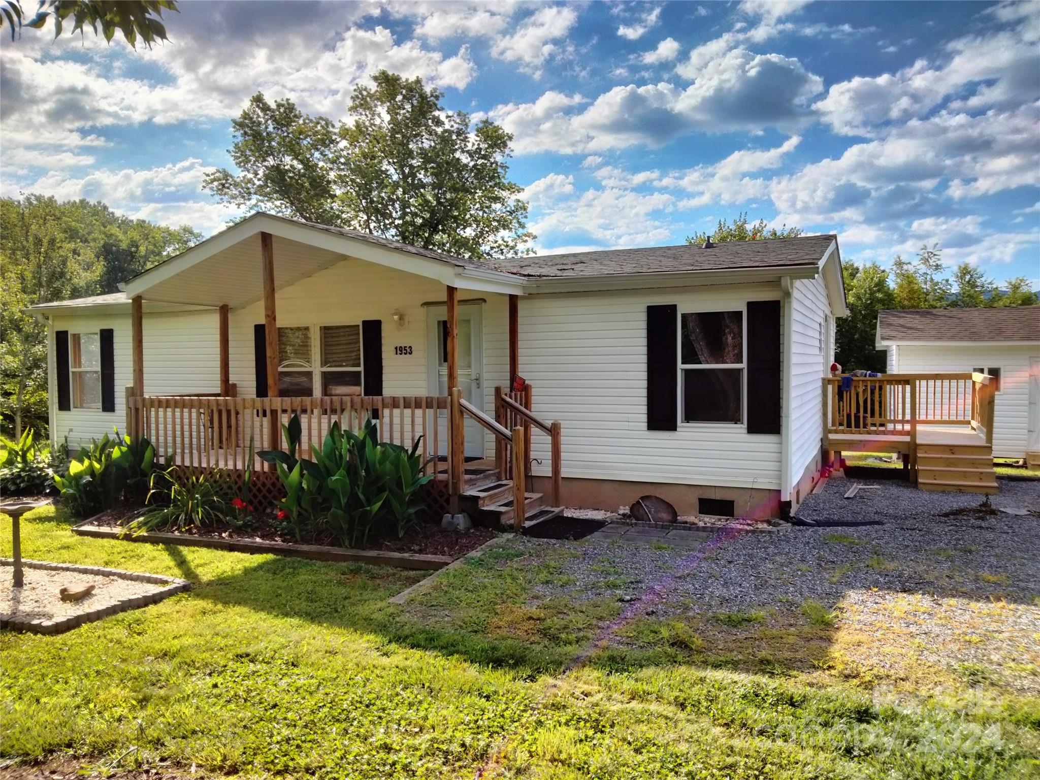 1953 Conley Road Morganton NC 28655