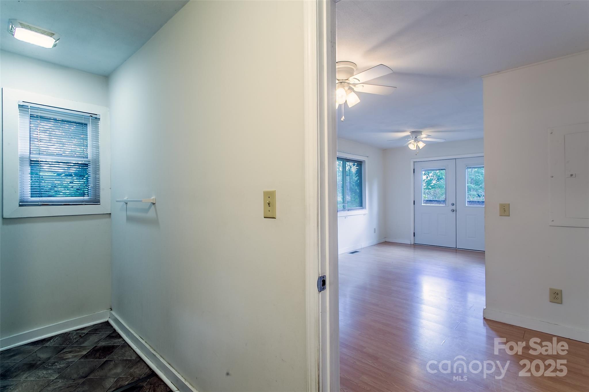 27 Curlee Street Brevard NC 28712